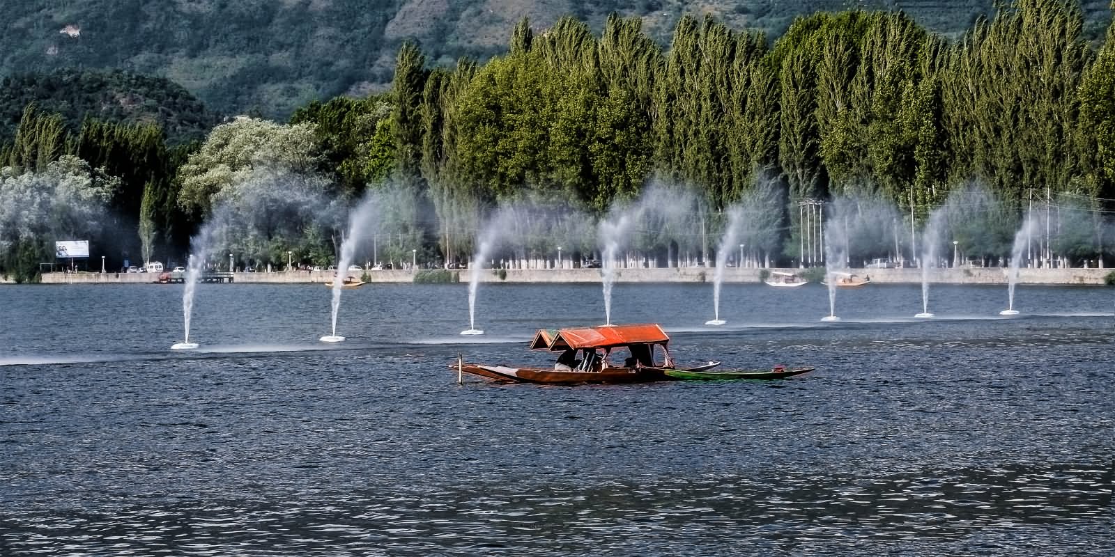 Dal Lake